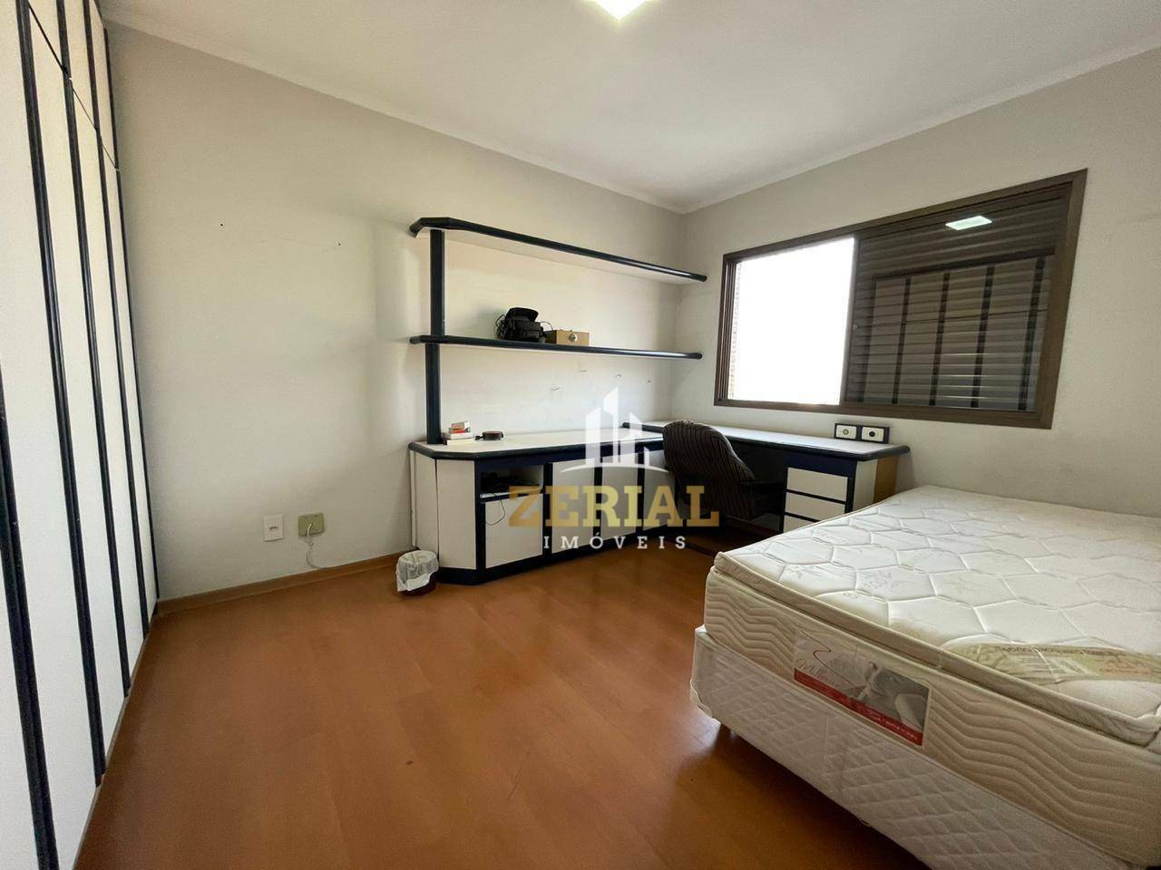 Apartamento à venda com 3 quartos, 150m² - Foto 16