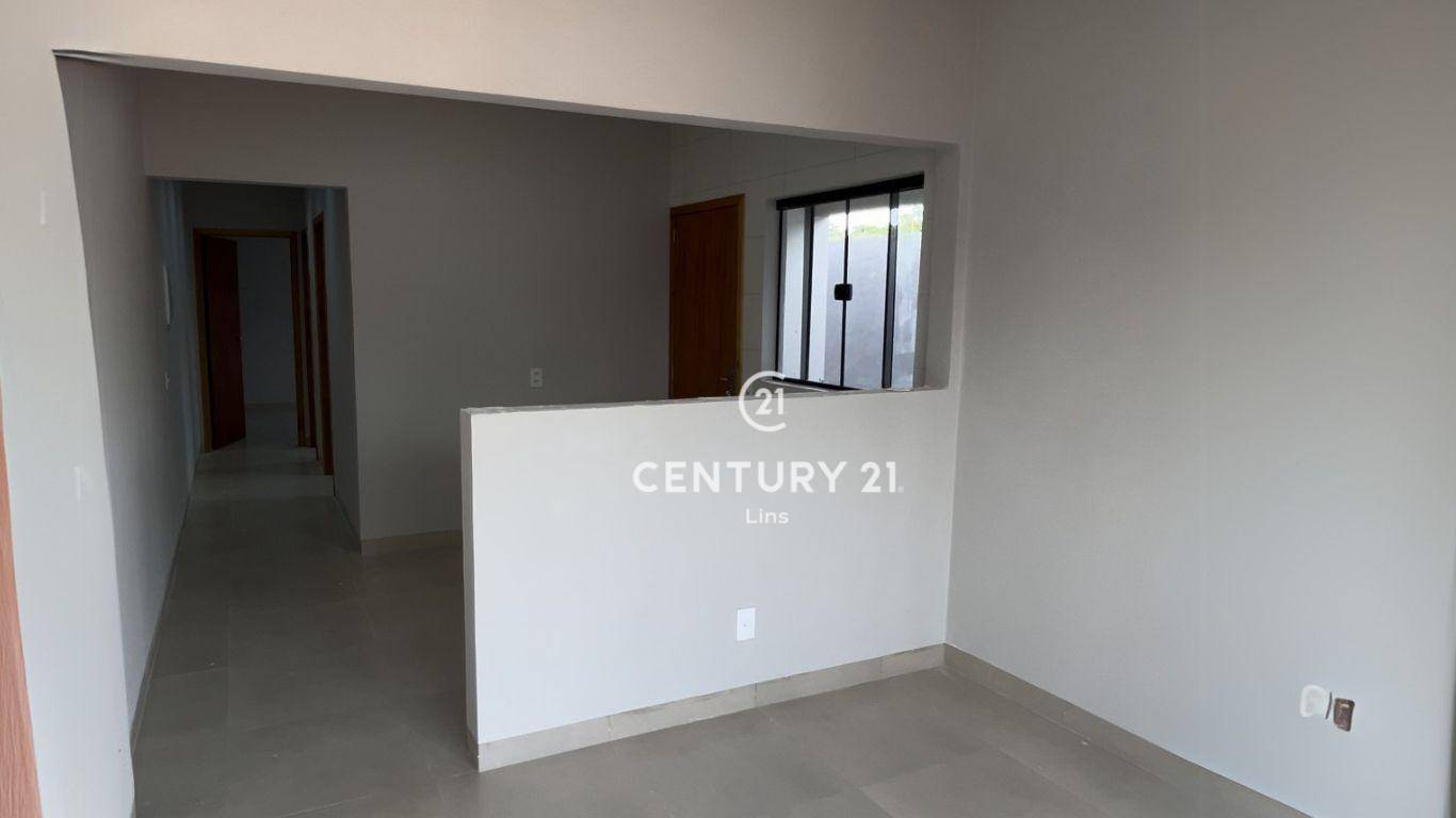 Casa à venda com 2 quartos, 210M2 - Foto 2