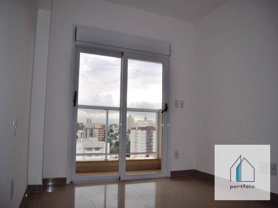 Apartamento à venda com 4 quartos, 175m² - Foto 11