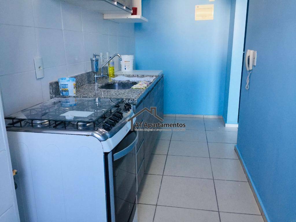 Apartamento para alugar com 2 quartos, 55m² - Foto 8