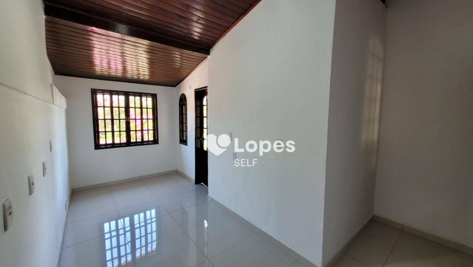 Casa à venda com 7 quartos, 340m² - Foto 9