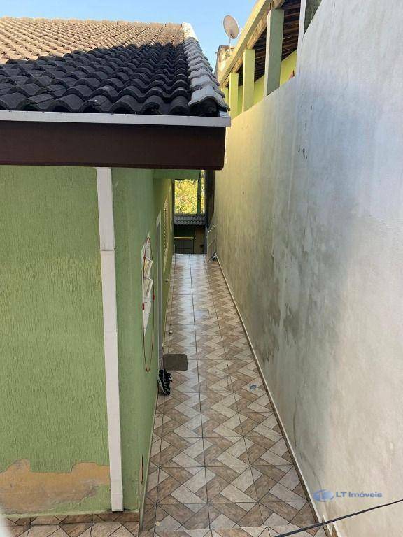 Casa à venda com 3 quartos, 210m² - Foto 36