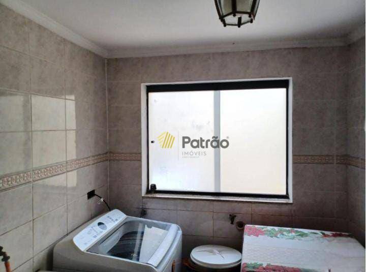 Casa, 4 quartos, 250 m² - Foto 28