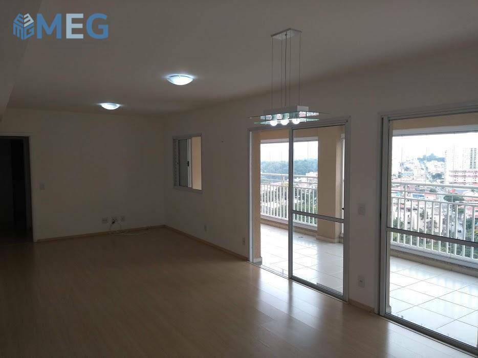 Apartamento à venda com 3 quartos, 134m² - Foto 4