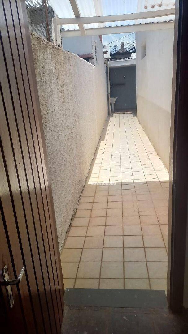 Casa para alugar com 3 quartos, 120m² - Foto 18