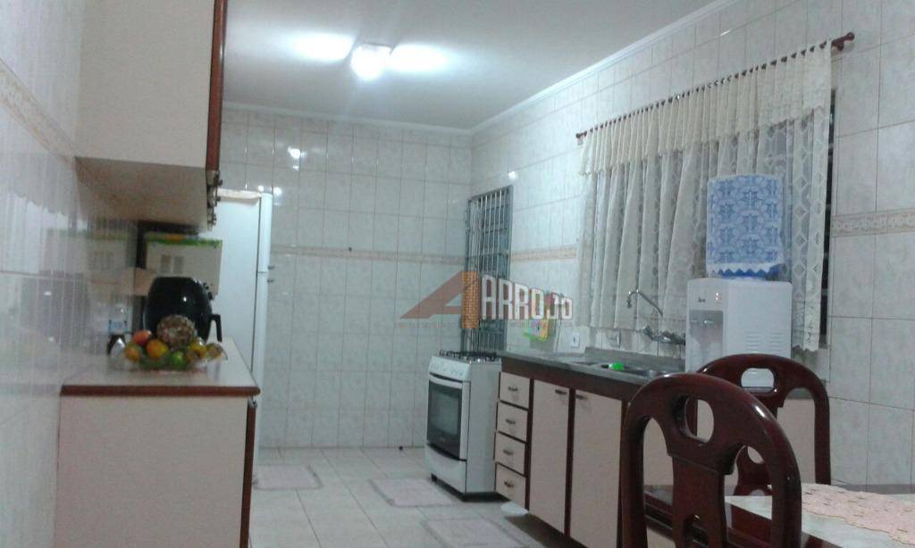 Sobrado à venda com 3 quartos, 175m² - Foto 6