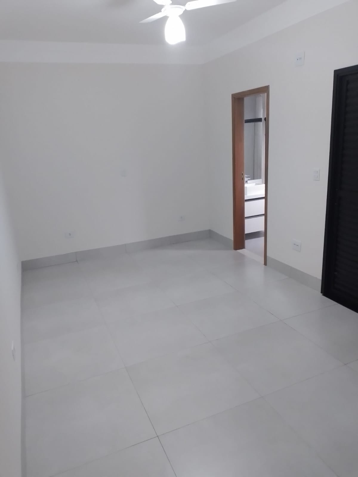 Casa à venda com 3 quartos, 125m² - Foto 13