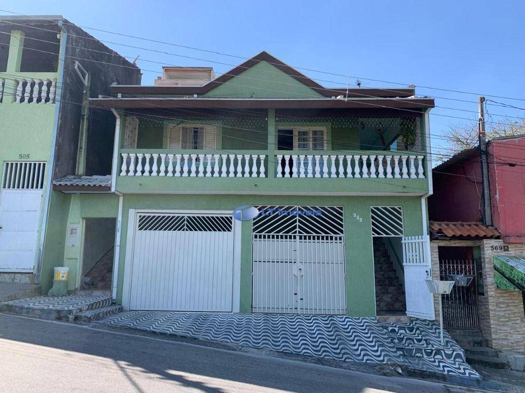 Casa, 3 quartos, 210 m² - Foto 1