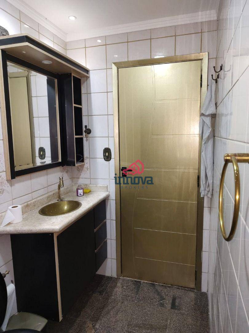 Apartamento à venda com 2 quartos, 66m² - Foto 19