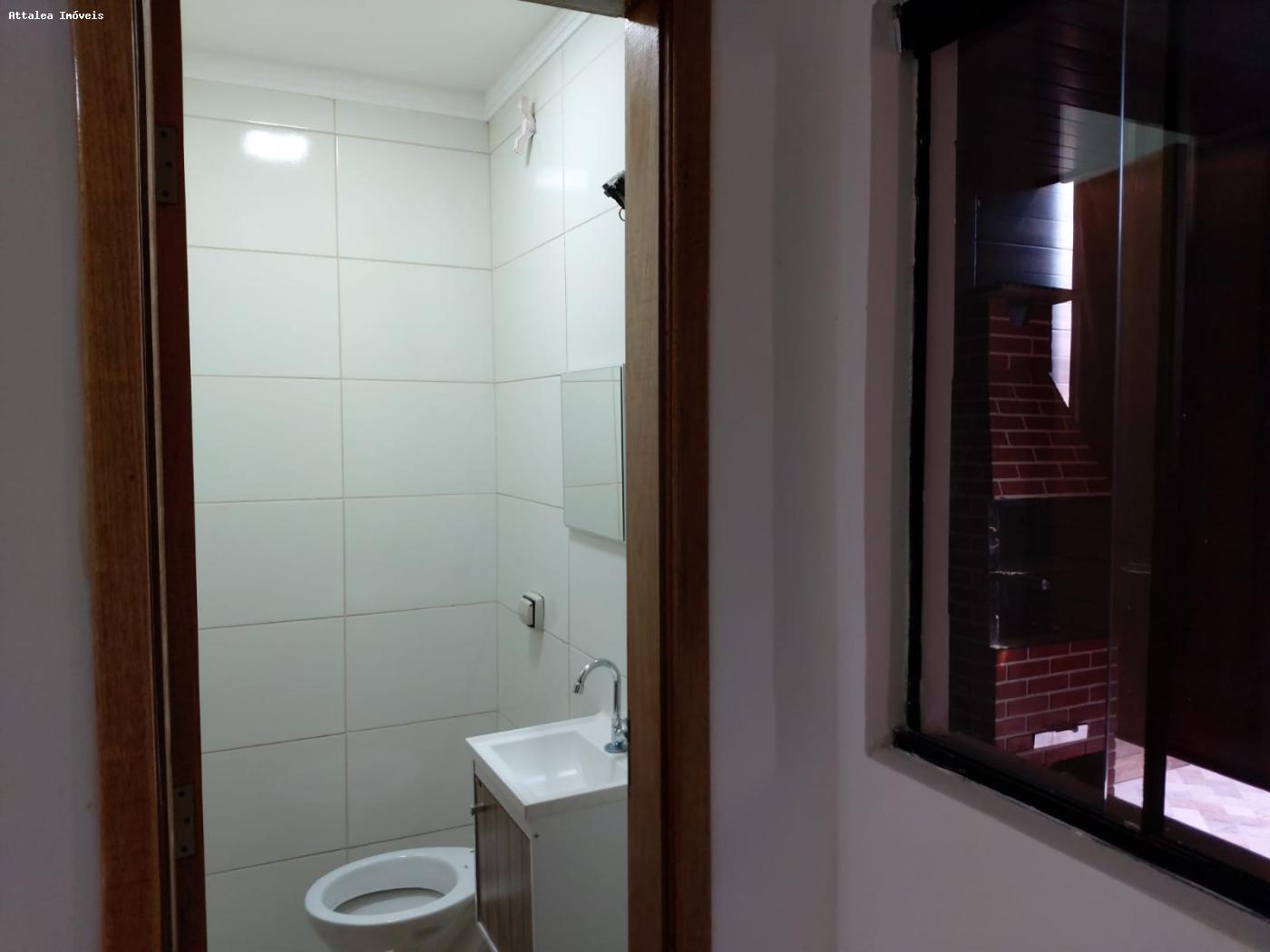 Casa à venda com 3 quartos, 200m² - Foto 12