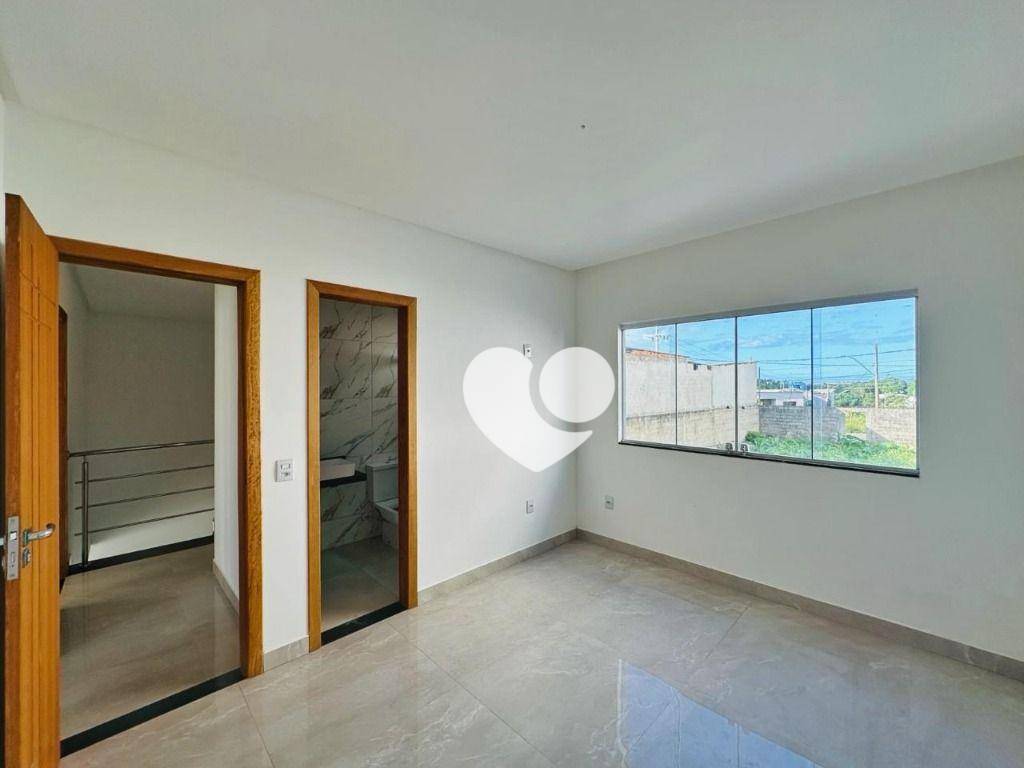 Casa à venda com 3 quartos, 250m² - Foto 19