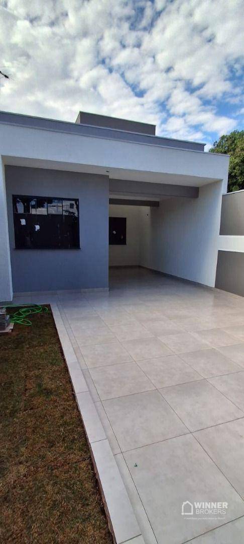 Casa à venda com 3 quartos, 70m² - Foto 3