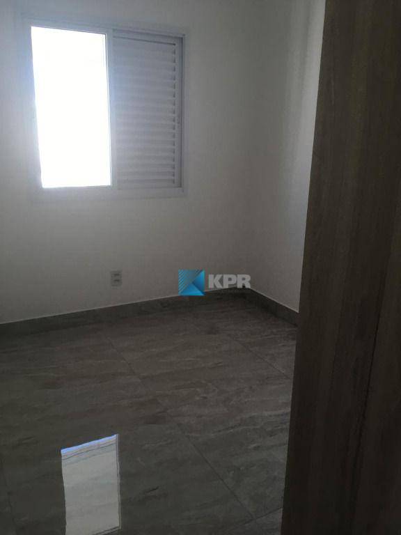 Apartamento à venda com 2 quartos, 69m² - Foto 11