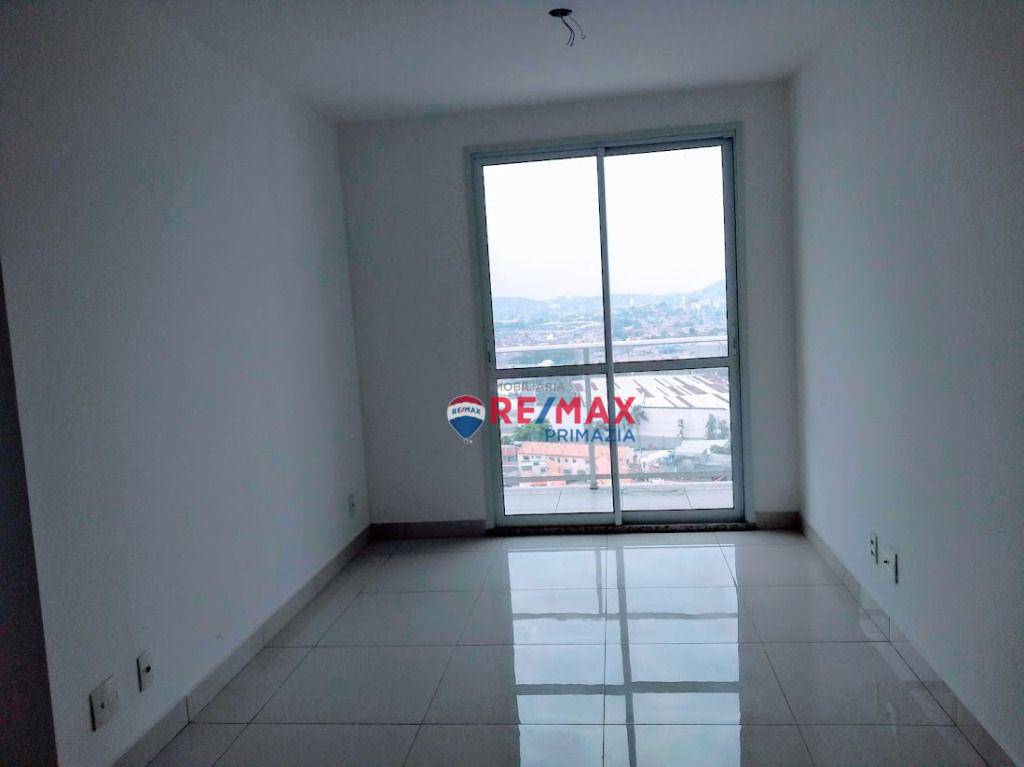 Apartamento à venda com 1 quarto, 45m² - Foto 8