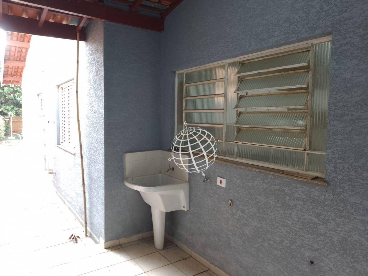 Casa à venda com 4 quartos, 206m² - Foto 30