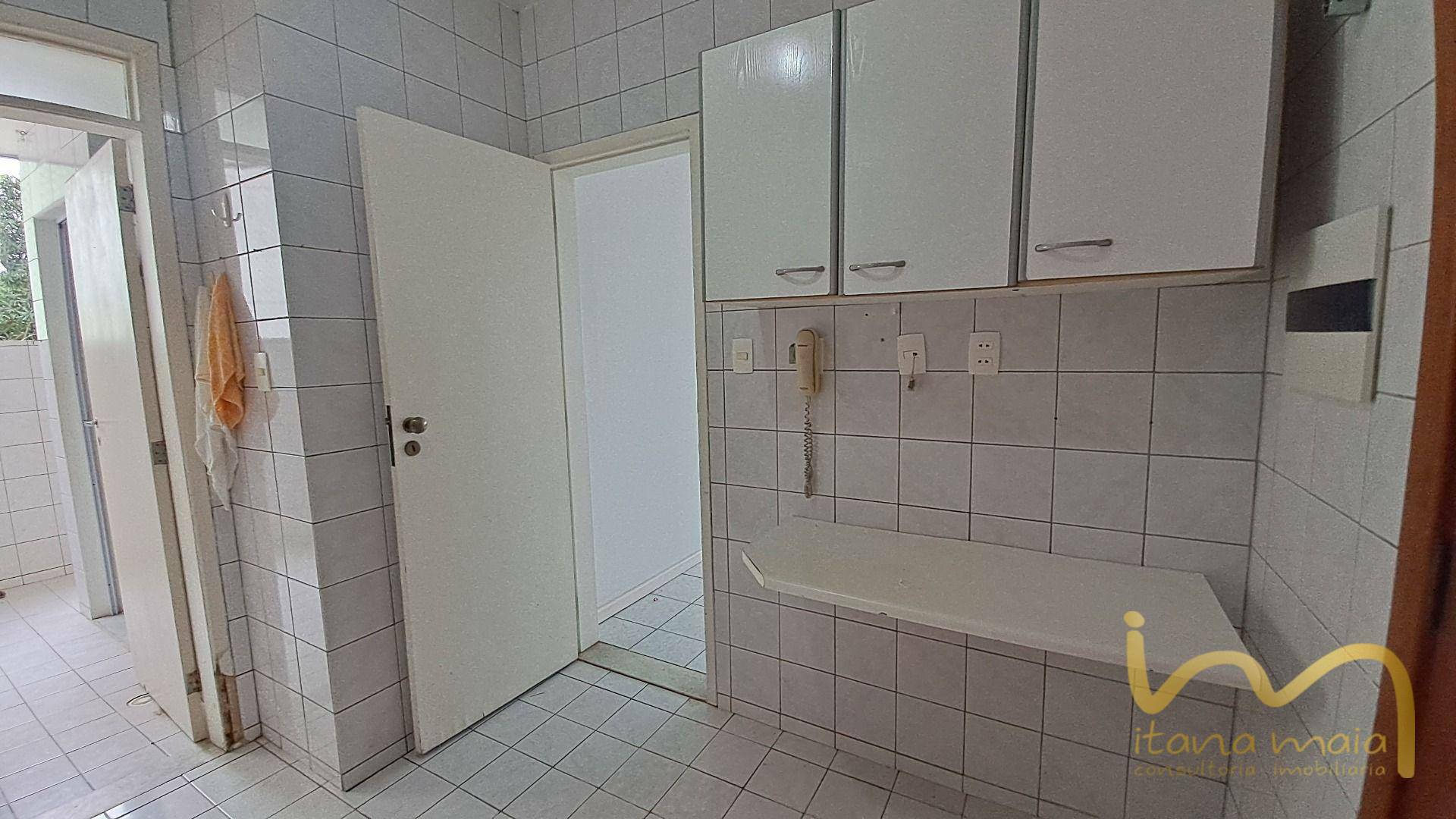 Apartamento à venda com 2 quartos, 67m² - Foto 26