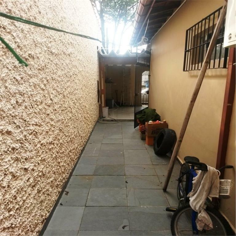 Casa à venda com 3 quartos, 159m² - Foto 3