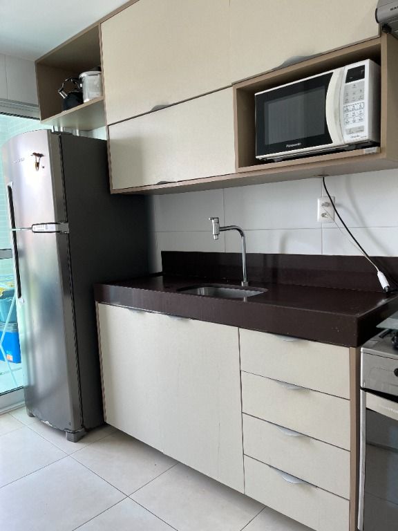 Apartamento à venda com 3 quartos, 74m² - Foto 17