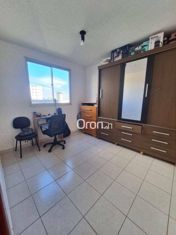 Apartamento à venda com 3 quartos, 74m² - Foto 4