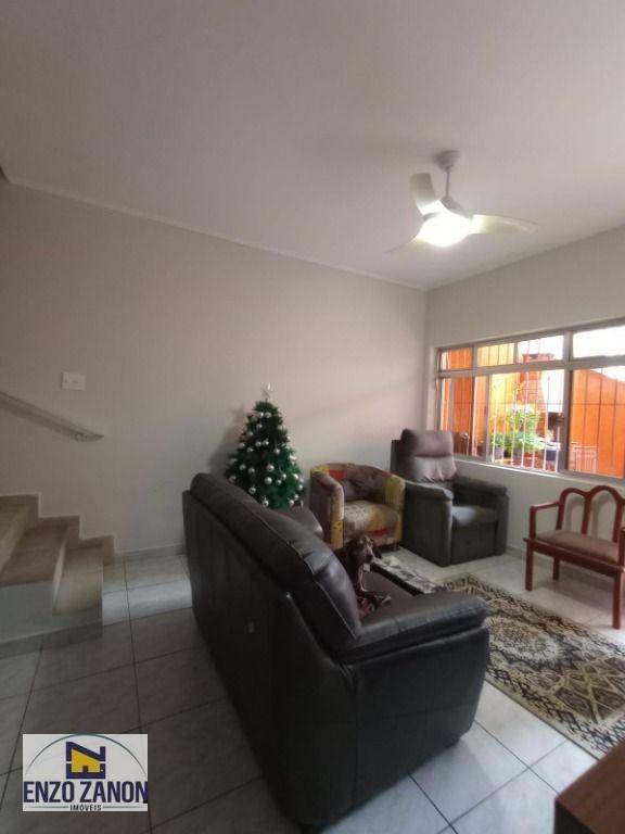 Sobrado à venda com 4 quartos, 206m² - Foto 4