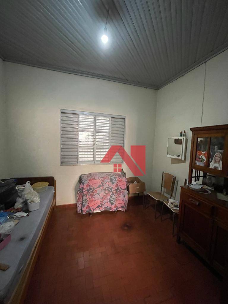 Casa à venda com 4 quartos, 110m² - Foto 5