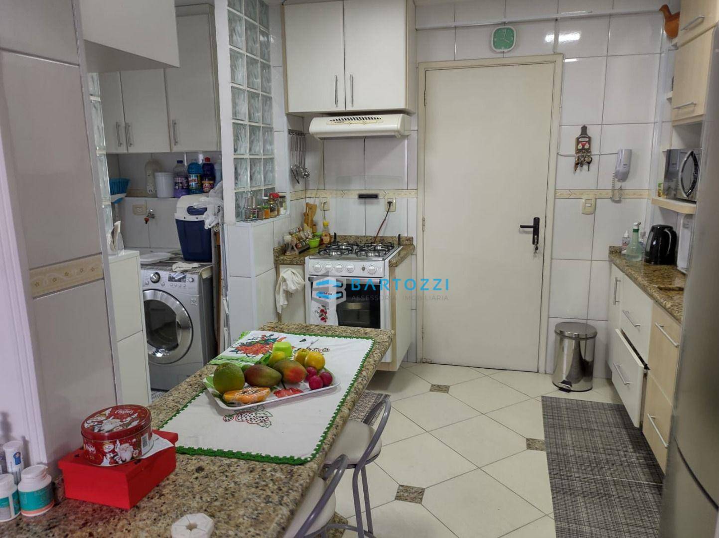 Apartamento à venda com 3 quartos, 92m² - Foto 9