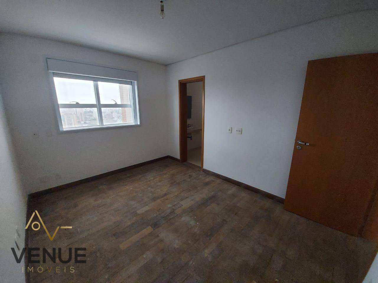 Apartamento à venda com 4 quartos, 333m² - Foto 27