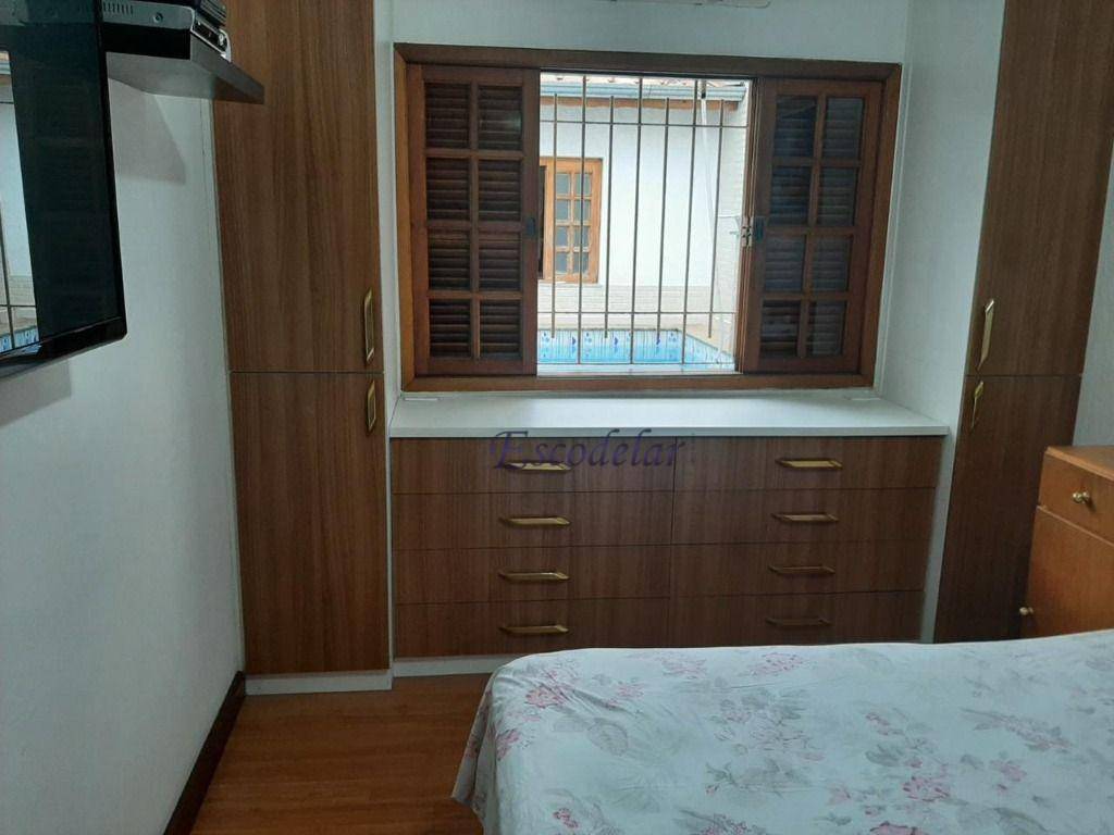 Casa à venda com 3 quartos, 240m² - Foto 43