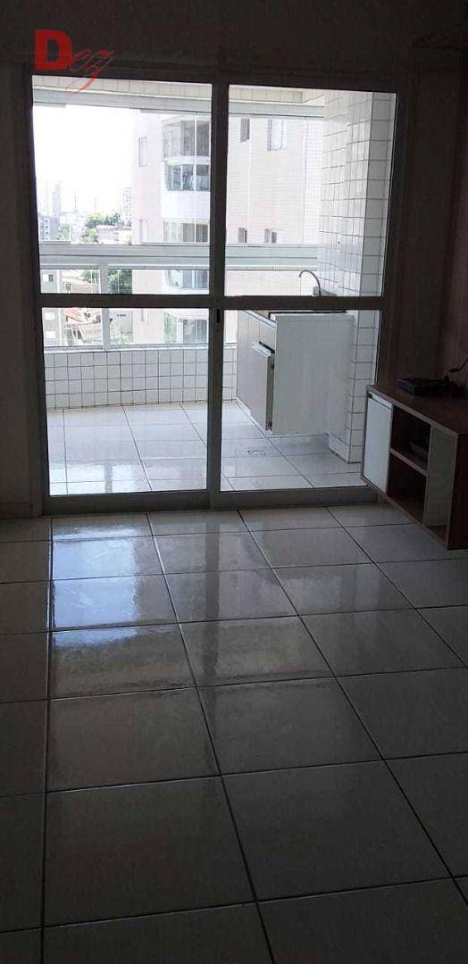 Apartamento à venda com 2 quartos, 67m² - Foto 4