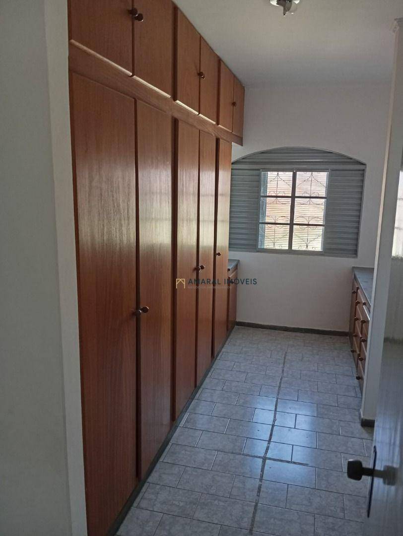 Casa, 4 quartos, 300 m² - Foto 28