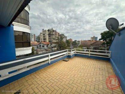 Casa para alugar com 4 quartos, 200m² - Foto 9