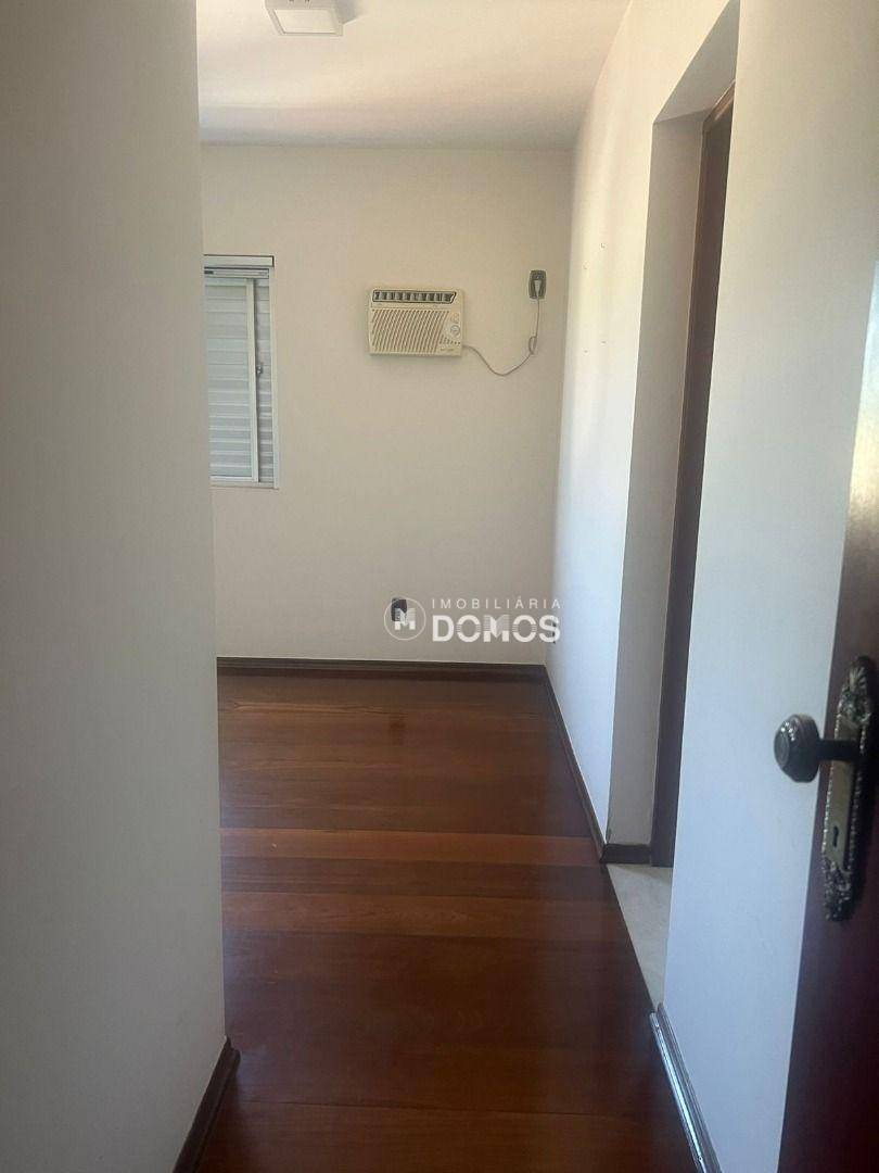 Apartamento à venda com 3 quartos, 170m² - Foto 5