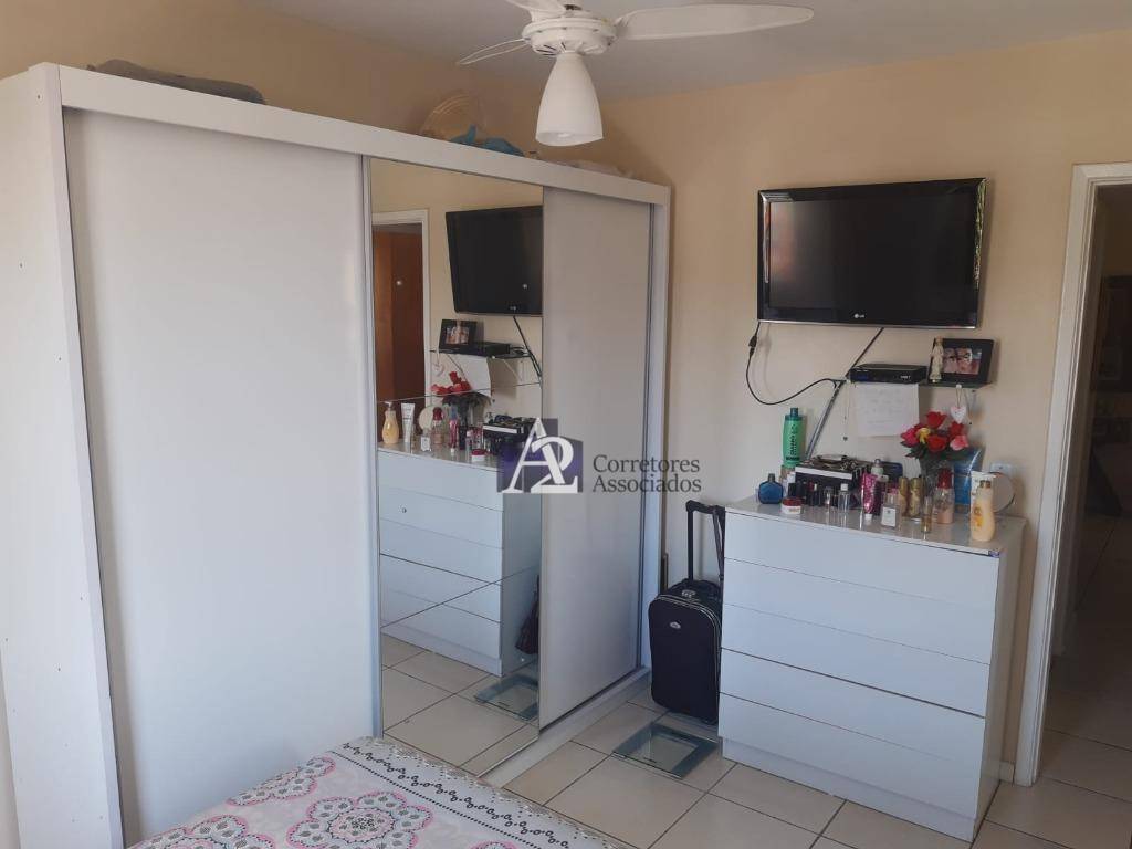 Apartamento à venda com 2 quartos, 71m² - Foto 7