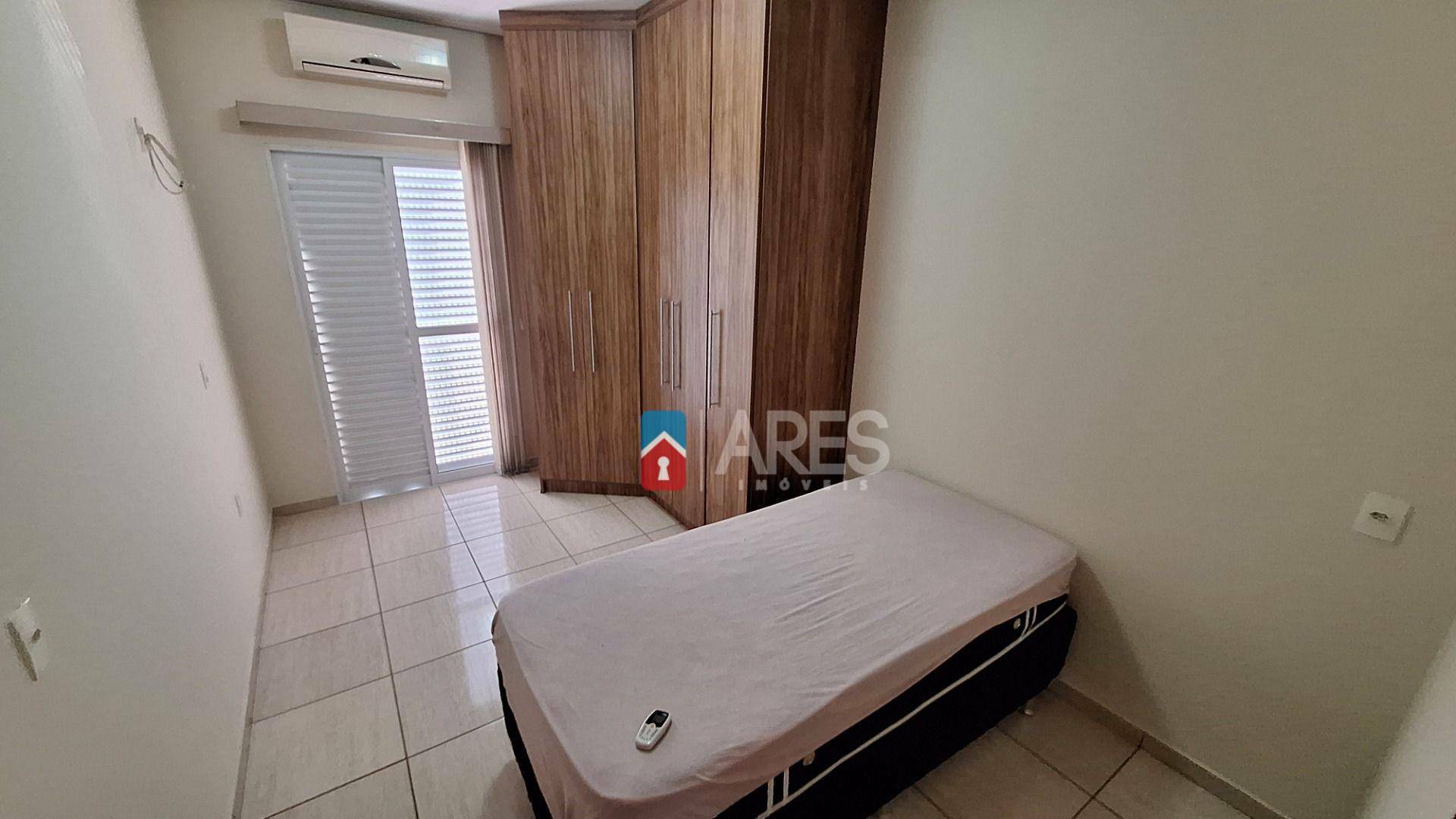 Apartamento para alugar com 2 quartos, 90m² - Foto 5