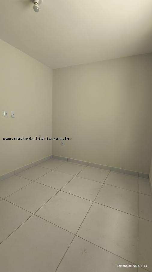 Casa à venda com 2 quartos, 56m² - Foto 15
