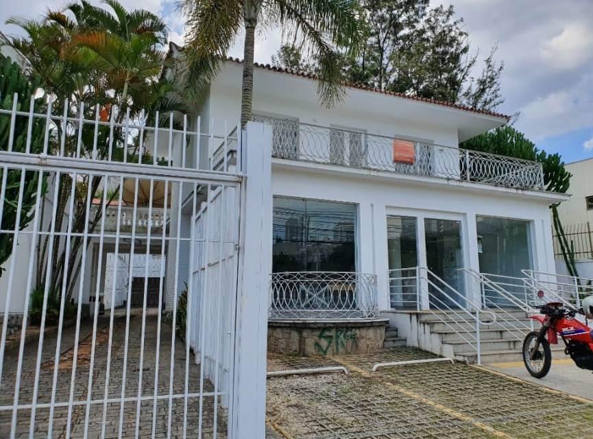 Prédio Inteiro para alugar com 5 quartos, 556m² - Foto 17