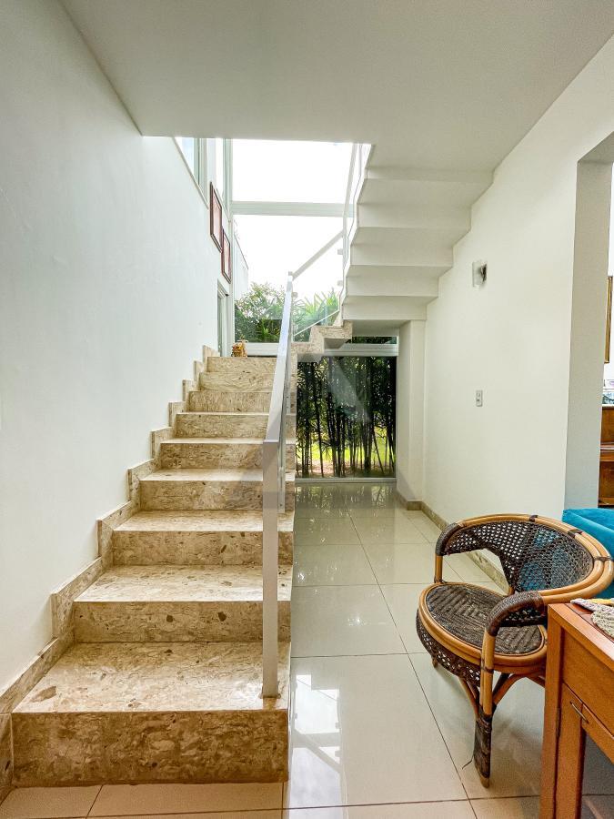 Casa de Condomínio à venda com 6 quartos, 545m² - Foto 27