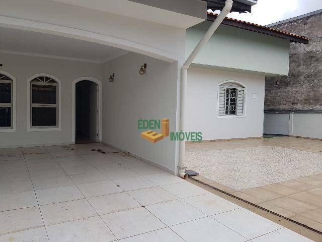 Casa à venda com 3 quartos, 240m² - Foto 16