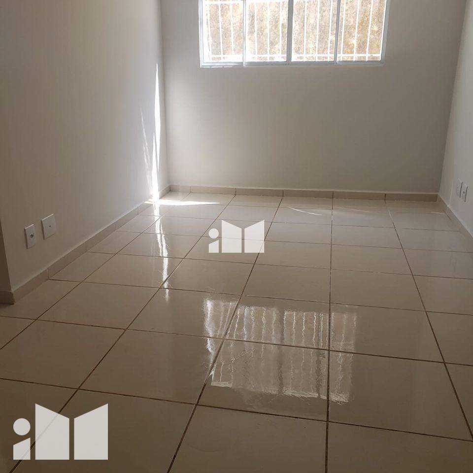 Apartamento à venda com 2 quartos, 45m² - Foto 4