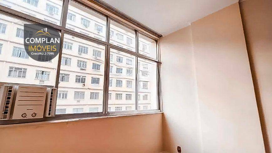 Apartamento à venda com 4 quartos, 150m² - Foto 14