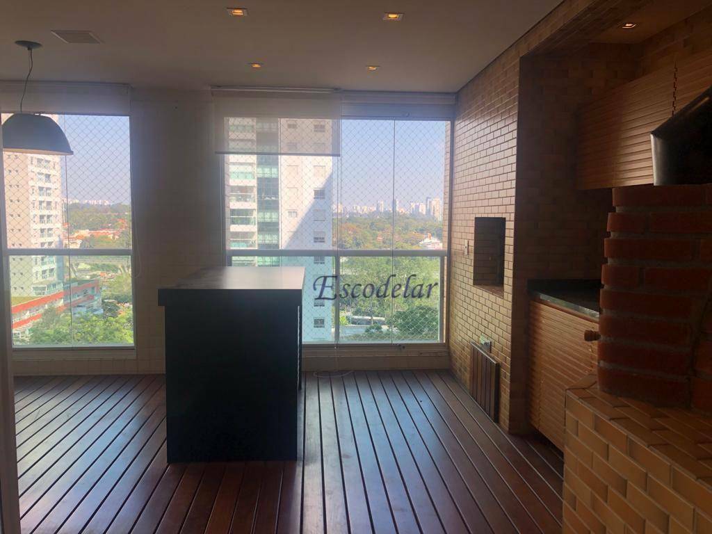 Apartamento à venda com 4 quartos, 201m² - Foto 11