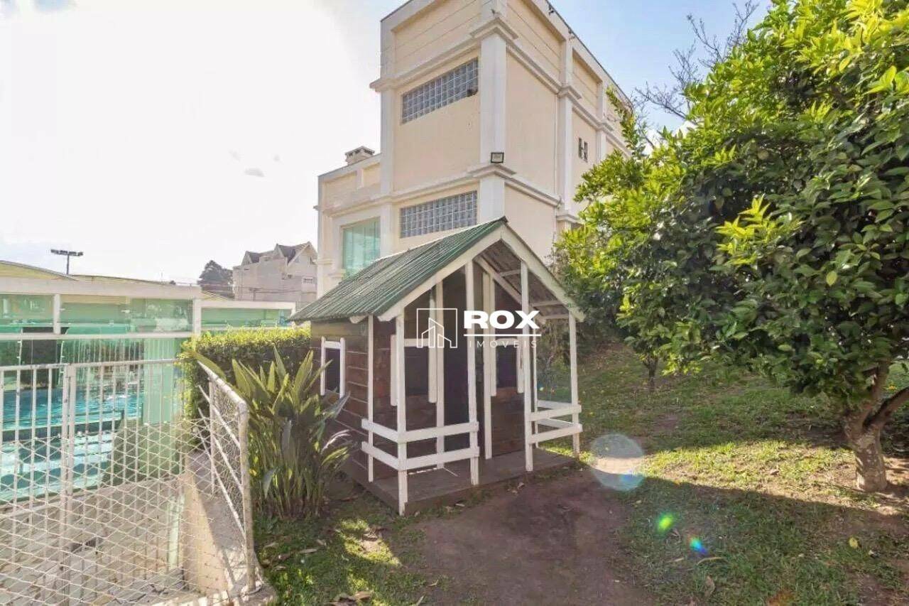 Casa de Condomínio para alugar com 3 quartos, 300m² - Foto 31