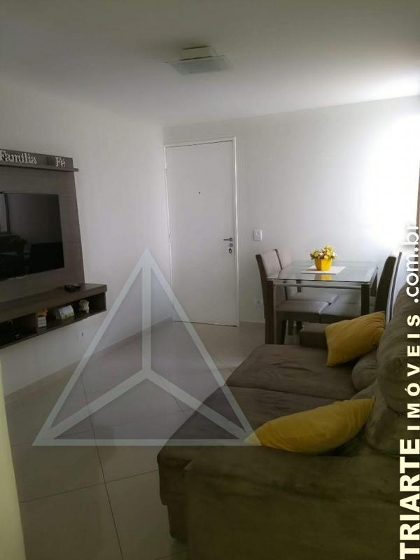 Apartamento à venda com 2 quartos, 45m² - Foto 2