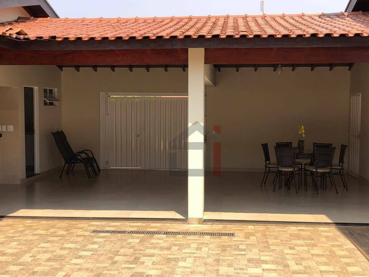 Casa à venda com 5 quartos, 230m² - Foto 7