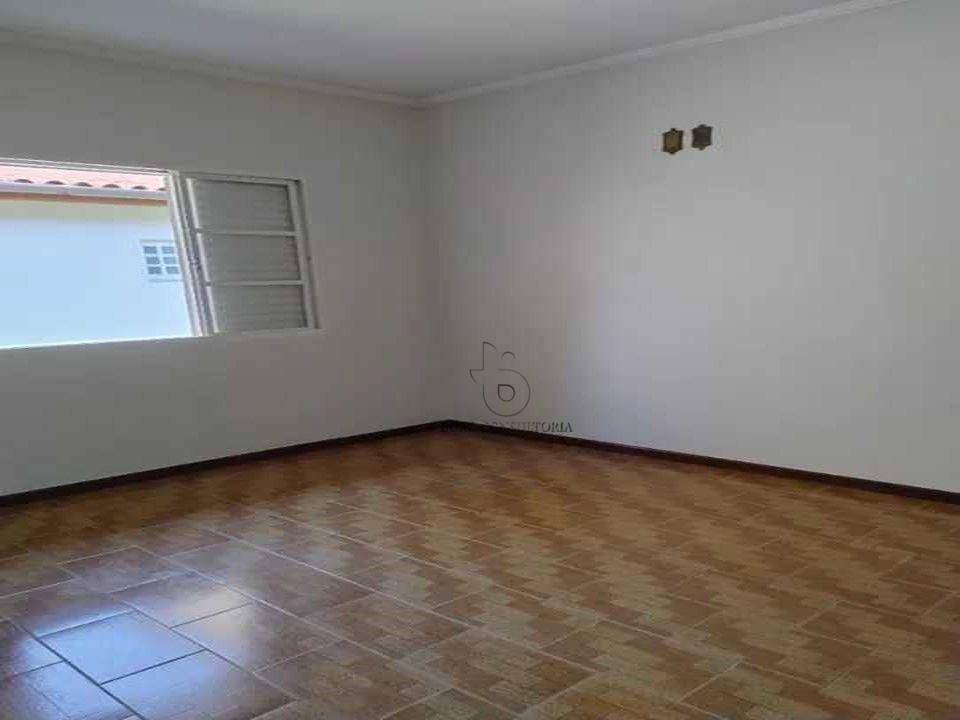 Casa à venda com 3 quartos, 248m² - Foto 8