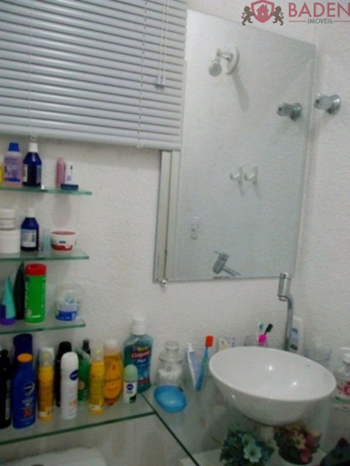 Apartamento à venda com 1 quarto, 38m² - Foto 10