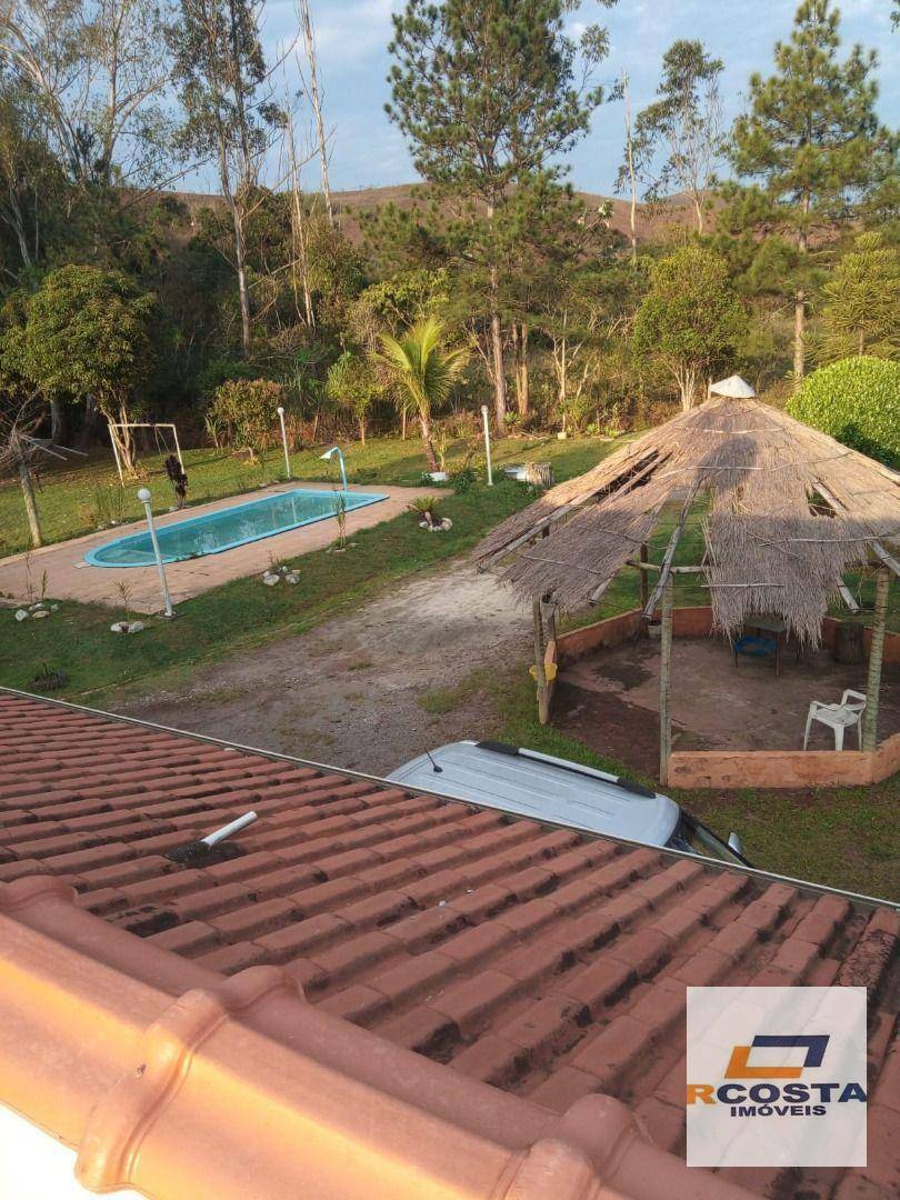 Chácara à venda com 3 quartos, 480M2 - Foto 4