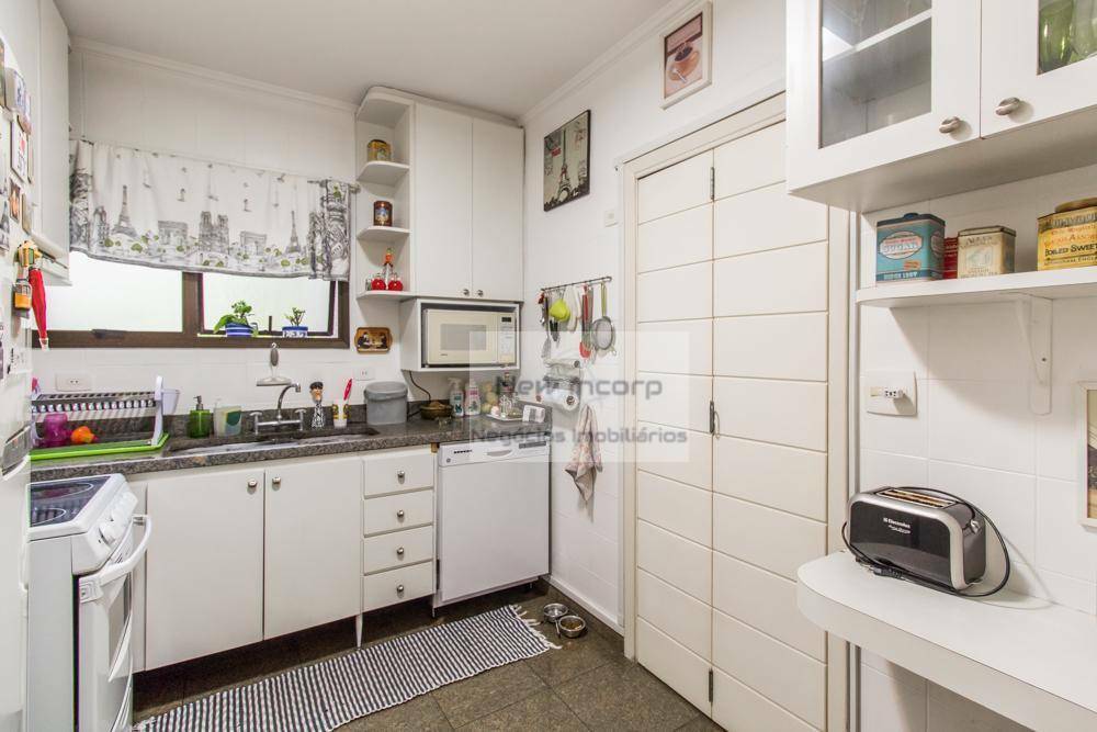 Apartamento à venda com 3 quartos, 172m² - Foto 21