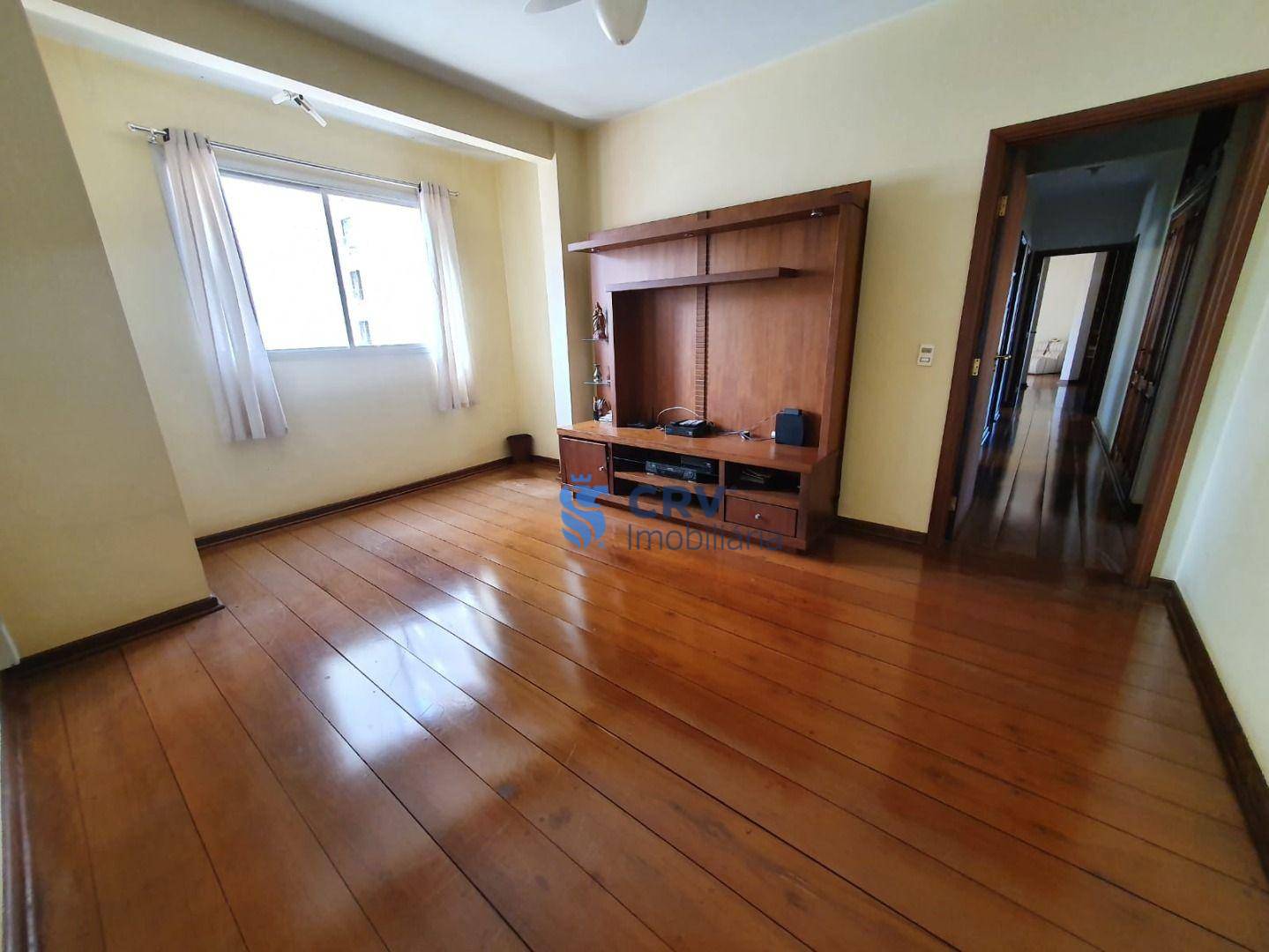 Apartamento à venda com 5 quartos, 231m² - Foto 4