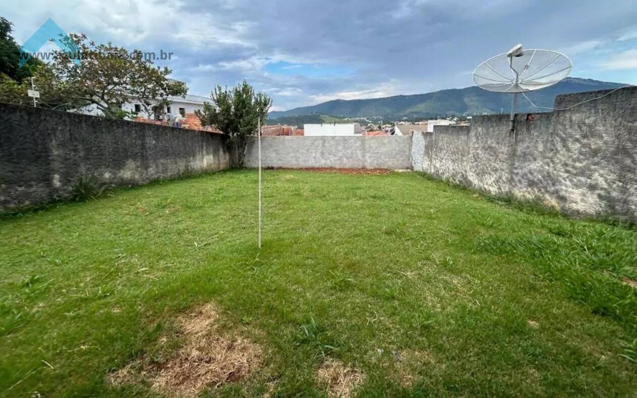 Casa à venda com 3 quartos, 355m² - Foto 15